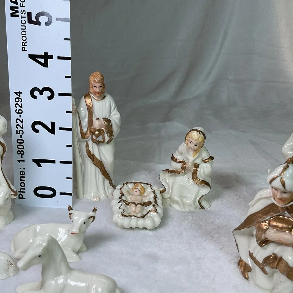 VTG White Gold Porcelain Nativity Set 10 Piece Christmas Manger Holy Family see
